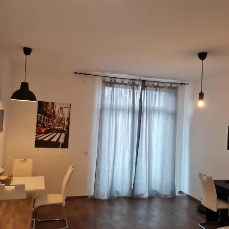 Lägenhet My *